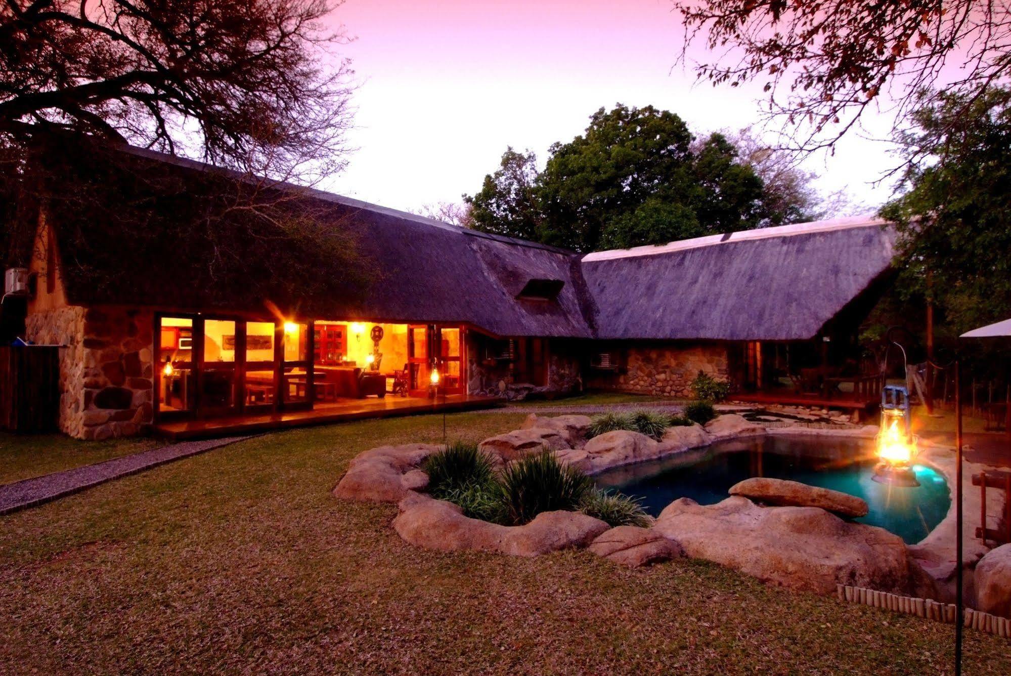 Indlovu River Lodge Karongwe Game Reserve Extérieur photo