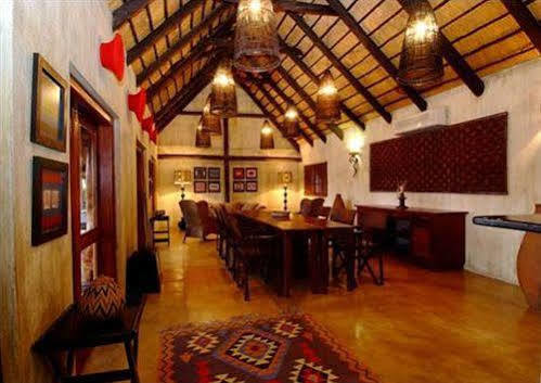 Indlovu River Lodge Karongwe Game Reserve Extérieur photo